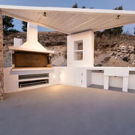 Sleeps8-parking-garden-pool-sunsets-barbeque Emporio (Santorini)