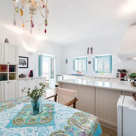 ヴィラ Sleeps8-parking-garden-pool-sunsets-barbeque *