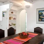 Βίλα Sleeps8-parking-garden-pool-sunsets-barbeque *
